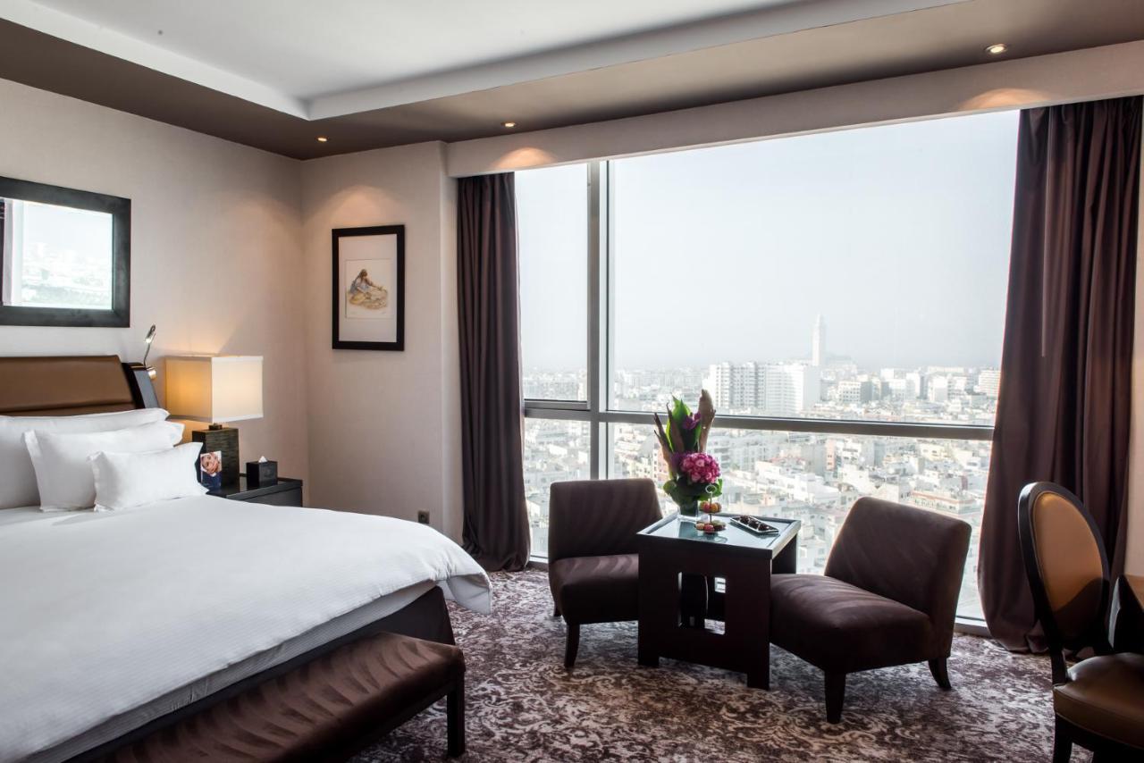 Deluxe Room 2 Queen Size Beds City View