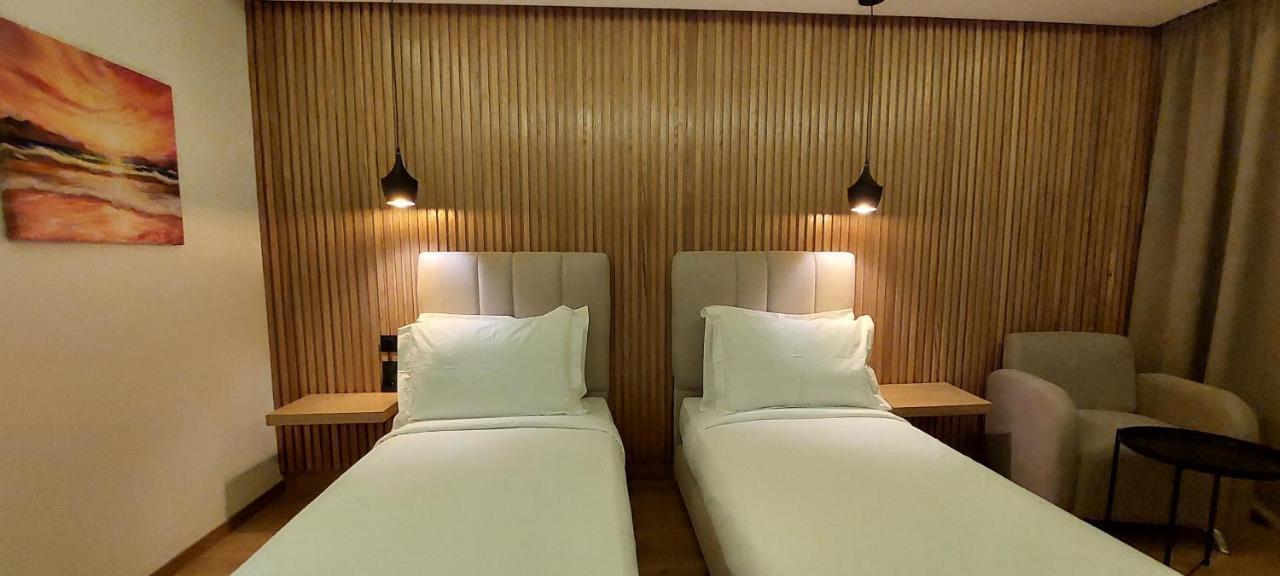 Chambre Double ou Lits Jumeaux avec Balcon