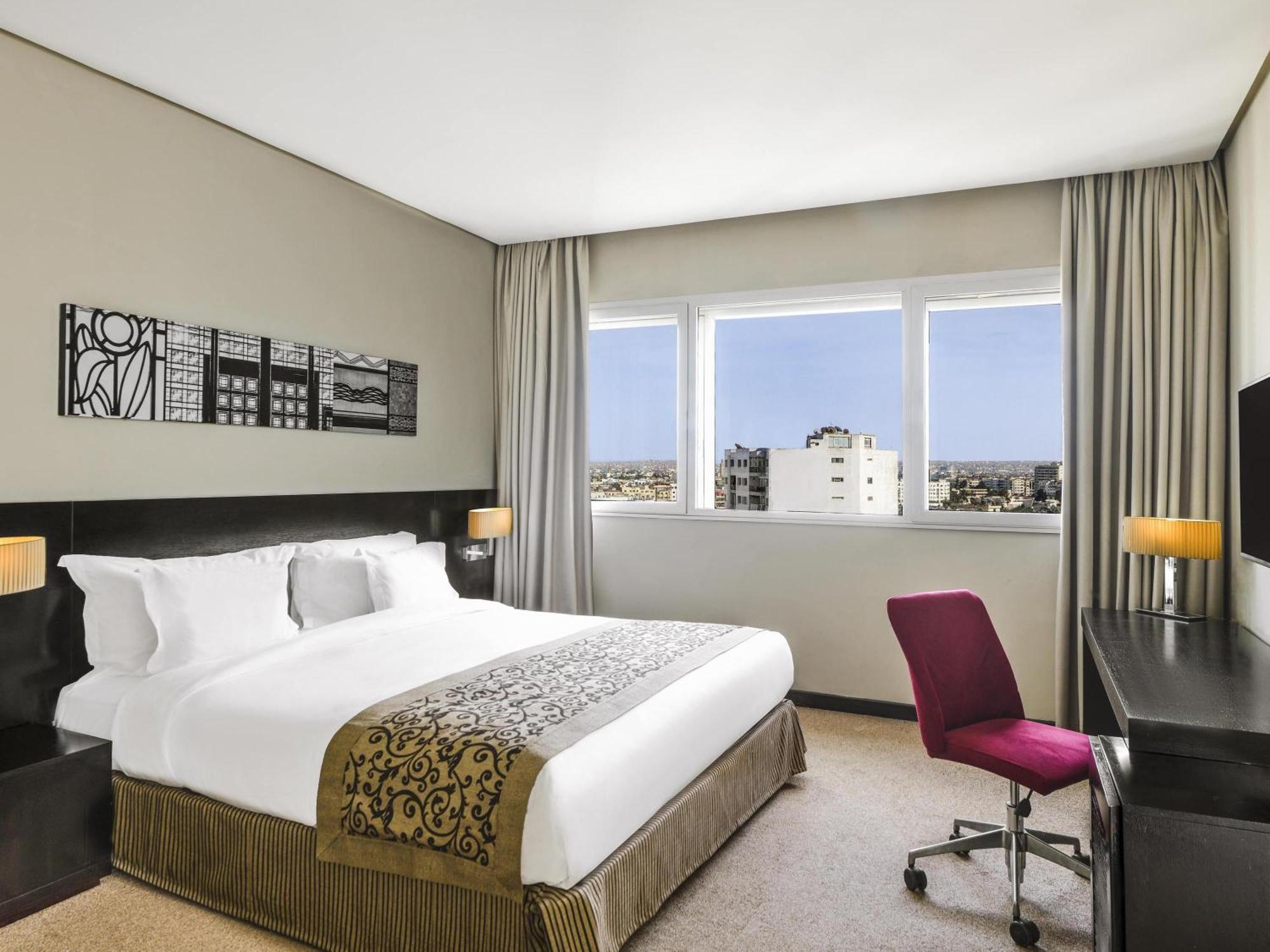 Chambre Lit Queen-Size Classique